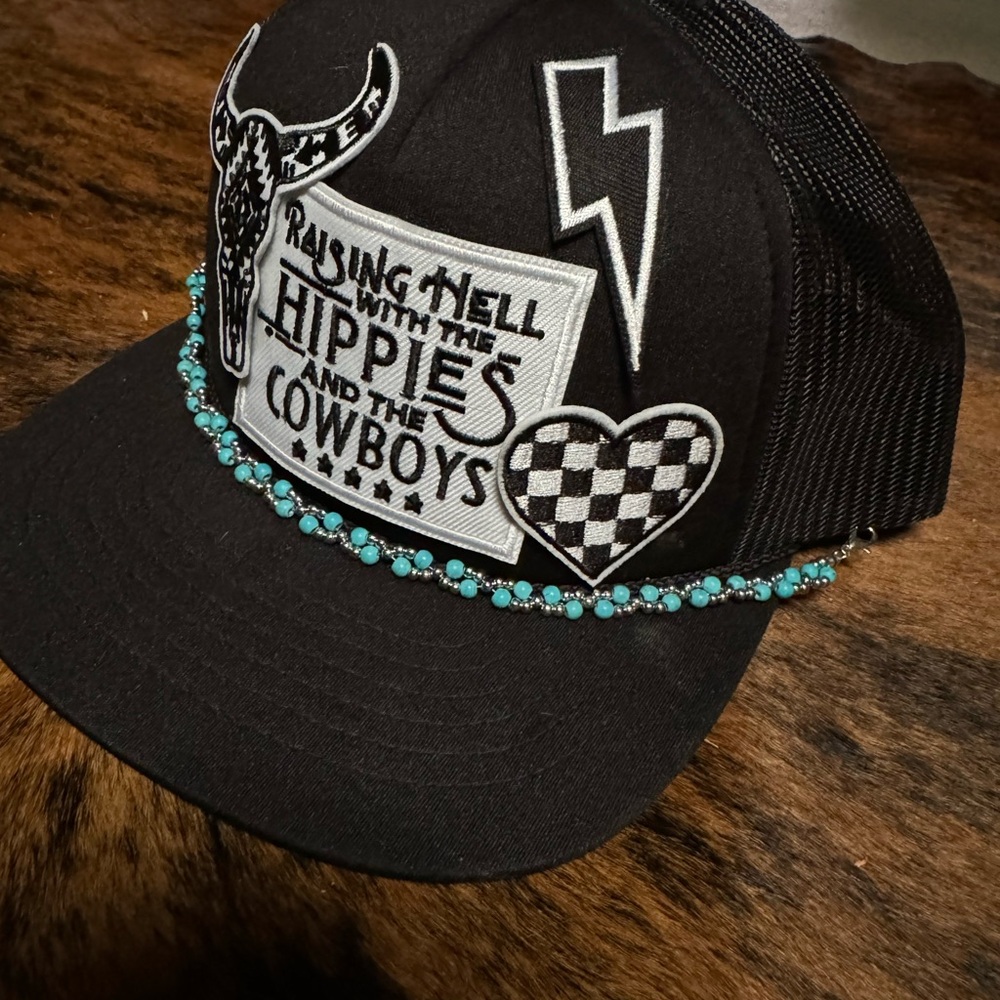 BRAND NEW SnapBack trucker hat - Picture 7 of 9